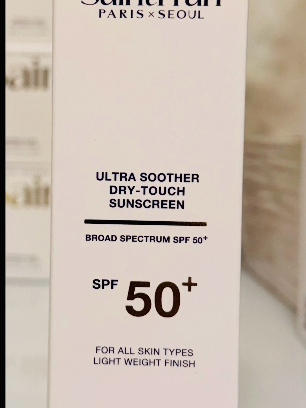Ultra Soother Dry-Touch SPF 50+ — White